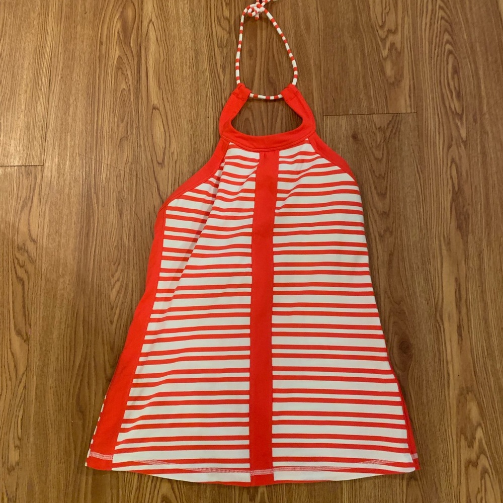 Lululemon halter tank top shirt size 6 medium